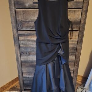 CARMEN MARC VALVO SZ 12